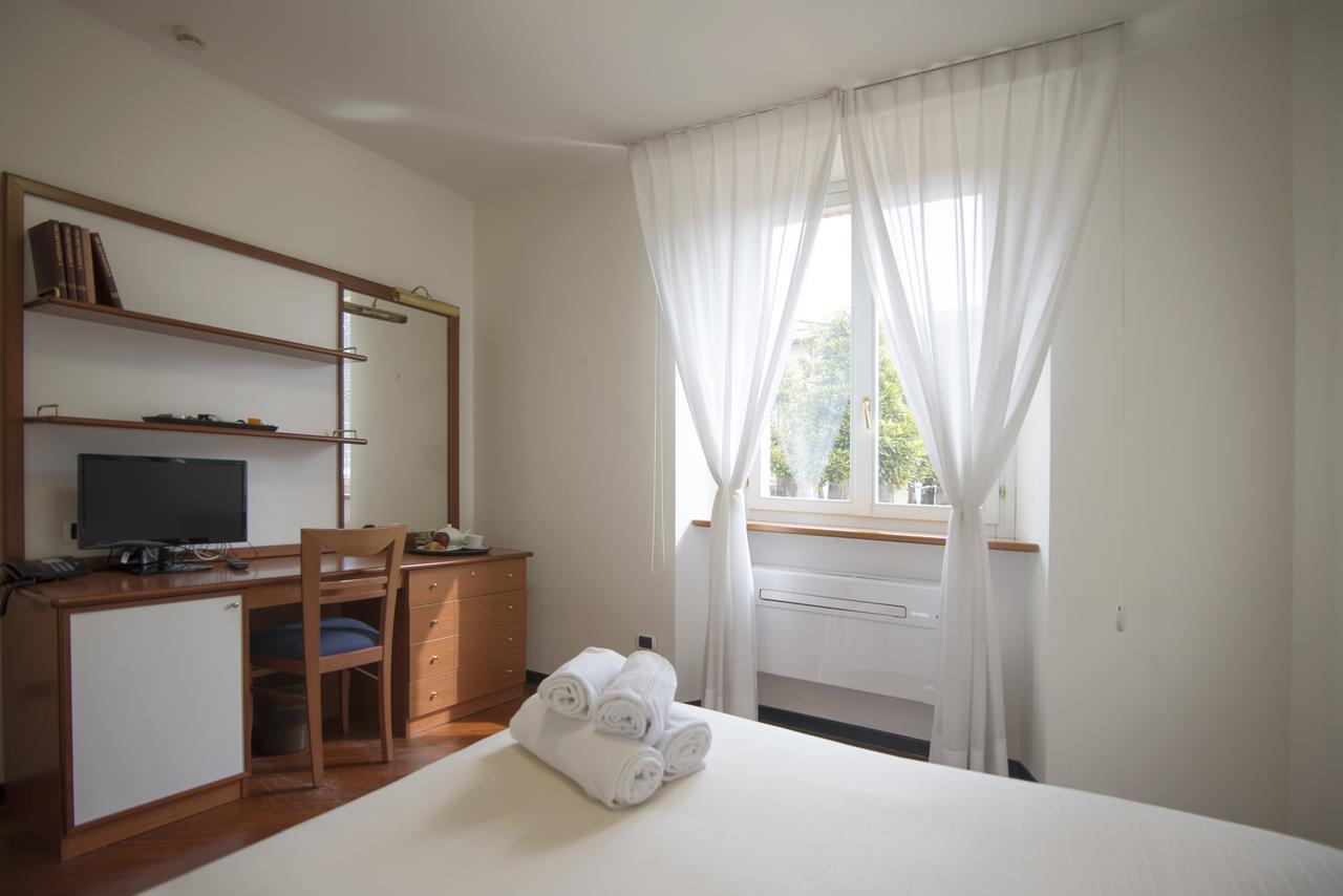 Hotel Le Muse Fabriano Extérieur photo