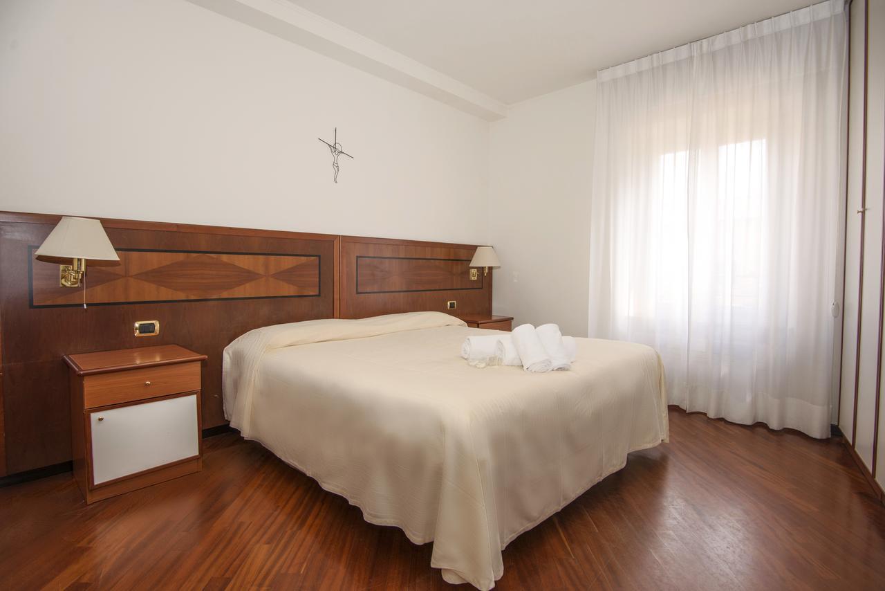 Hotel Le Muse Fabriano Extérieur photo